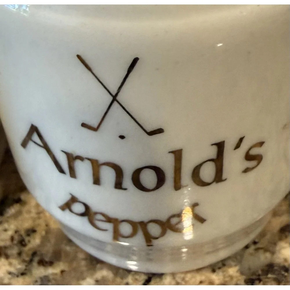Arnold Palmer Latrobe Country Club Vintage Salt And Pepper shakers Golf